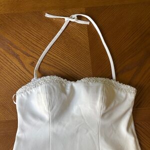 Sweetheart Pearl White Mini Bridal Dress